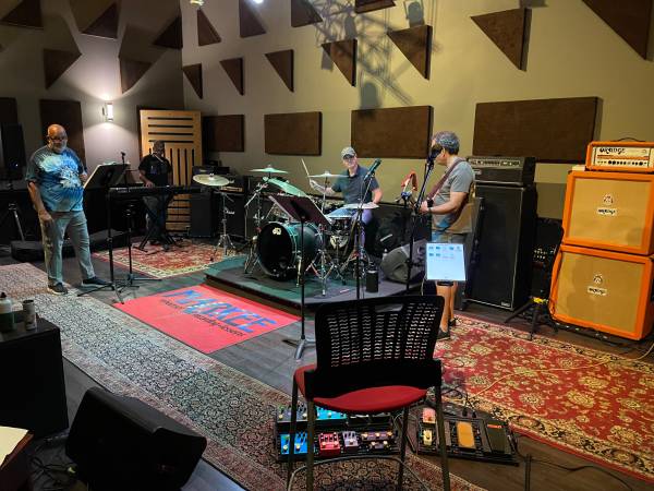 Vocalist Wanted and or Rhythm Guitarist for established band 1