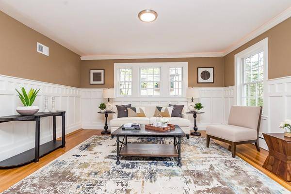 $14,999 / 6br - Waban 6 Bed/4.5 Bath Furnished Luxury Home | Near Waban Station (Waban)63620275200003123