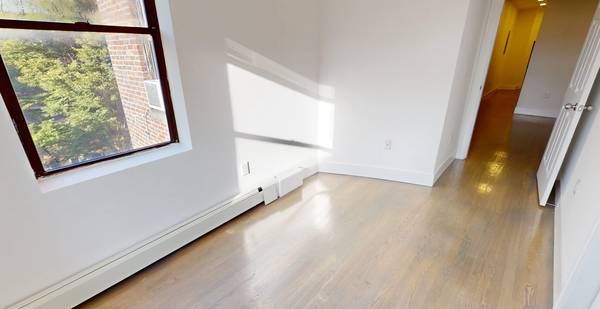 $3,550 / 2br - Beacon Hill – Pet Friendly, On-Site Laundry - Now Available (Boston)63996547007490121