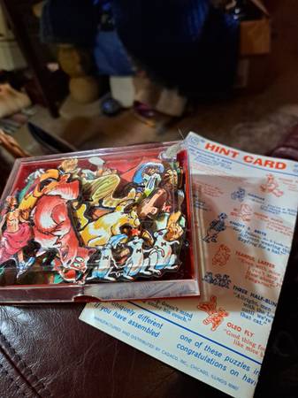 Whimsical cluster puzzle 1