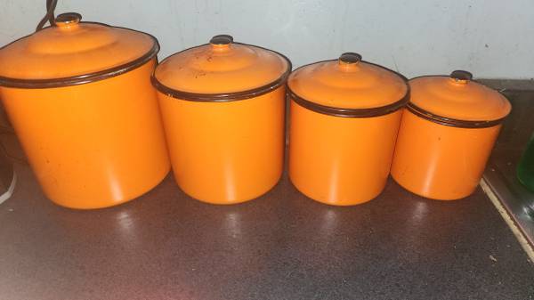 Kitchen Canisters 1