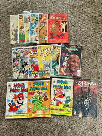 Comic book lot - ninja turtles, Scooby doo, Super Mario bros, space jam, madball 1