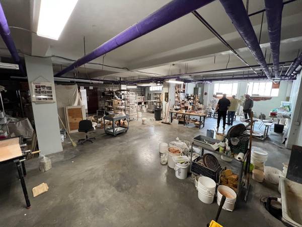 Basement Studio/Workshop with 220V & Ramp Access - Downtown Bremerton 1