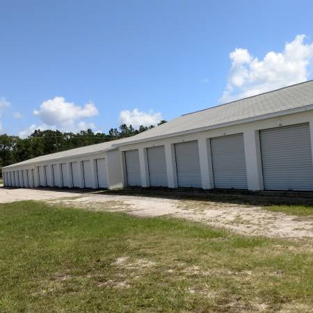 $35 / 25 pies² - ¡$35/Mes! Unidades de acceso directo 5x5 en Champion Self Storage (Palatka, Interlachen)63879681931521123