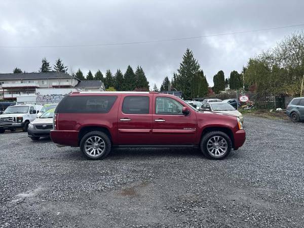2008 GMC Yukon Denali XL AWD - $5,999 (Lynnwood, WA)63654705393283121