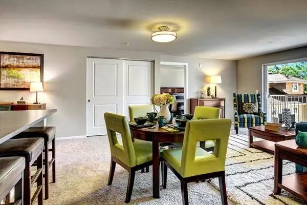 $2,700 / 2br - 974ft2 - 2 Months FREE Rent on This 2 Bed, 2 Bath in Bellevue! (Bellevue)63688497649025123