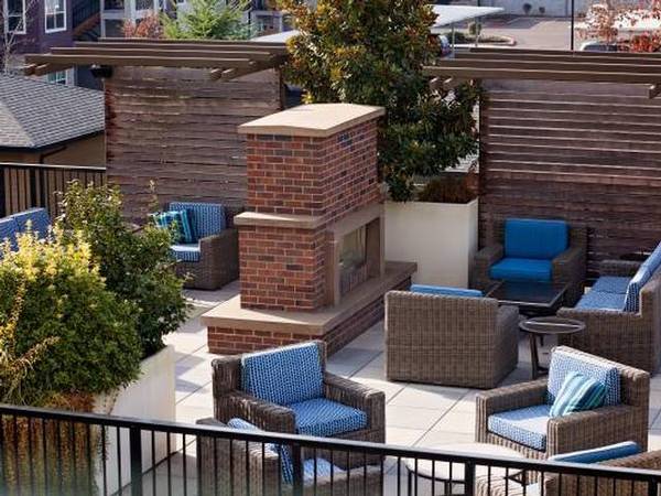 $2,869 / 2br - 1300ft2 - Hobby room, Direct access tandem garages available (8945 SW Ash Meadows Circle, Wilsonville, OR 97070)63777384939905120
