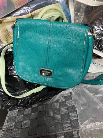 Handbags many each 1