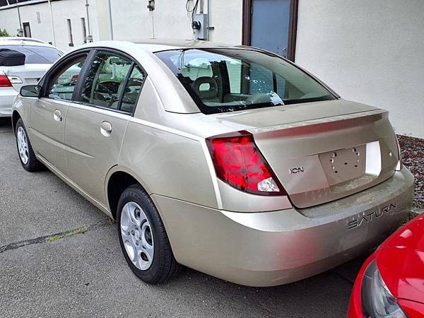 2004 Saturn Ion 2 4dr Sedan - $5495.0063654718195841123