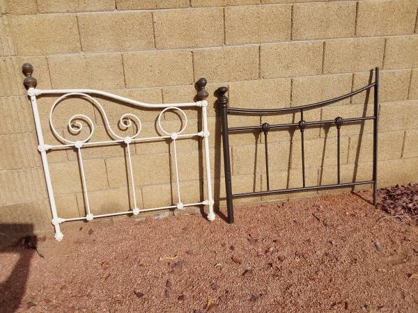 2 Metal Bed Scroll Headboards Scroll for Garden Trellis Accents 1