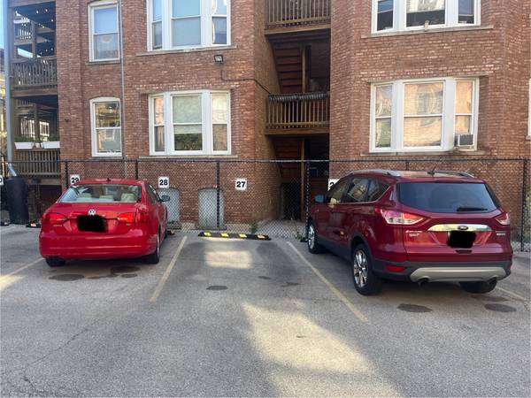 $200 Parking Space, Gated Lot (Uptown)63898598958594120