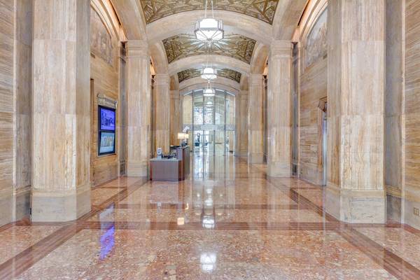 $650 Welcome To Your New Downtown Office! 35% Off Today! (Houston)63760533166211124
