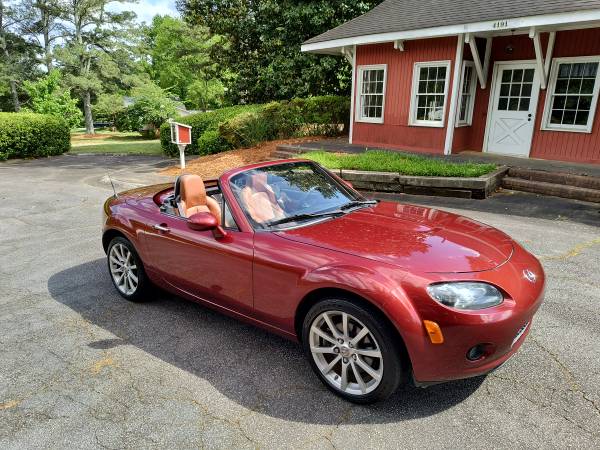 2008 Mazda Miata GT 1owner dlr srvcd BEAUTIFUL  ALL Stock Hardtop Lthr - $6,999 (East Cobb County)63621301262081121