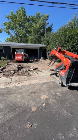 Trabajo con mini cargadoras de orugas / cargadoras compactas (Denver)64752698902531120