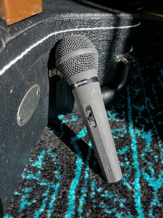 Carvin CM50 Dynamic Cardioid Microphone w/ On-Off switch 1