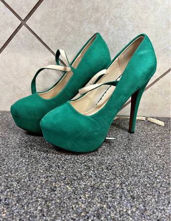 High Heel Shoes 1