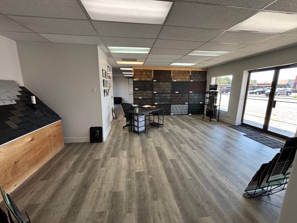 $1,500 / 1375ft2 - 1,375sf Retail/Salon/Office/Creative/Meeting Space/ For Lease (Burley)63836555025155123