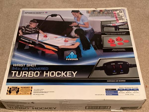 Kid's air hockey table 1