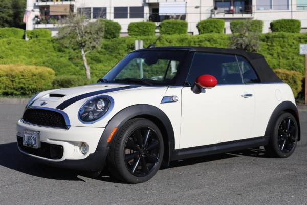 2014 Mini Cooper Convertible “S” Sport - $12,500 (Federal Way)63623096782211124