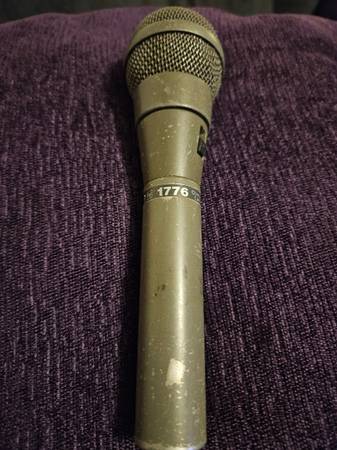 Electro-Voice 1776 1