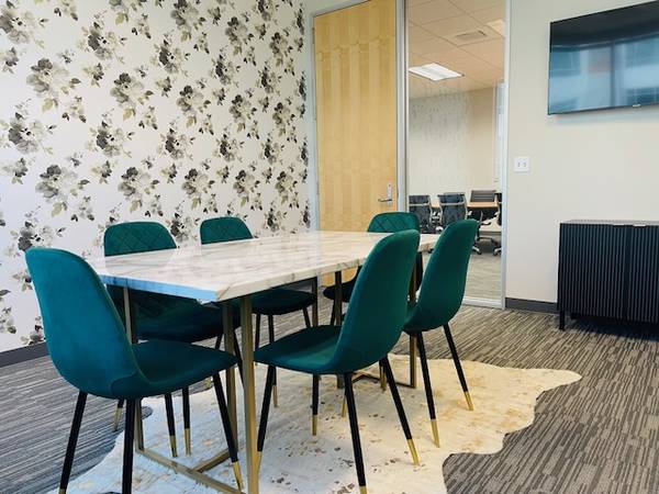 $500 Private Office and Meeting Space in Roseville Coworking Space (Roseville)64043667109890123