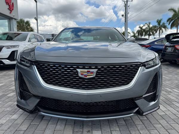 2023 Cadillac CT5 Sedán de LUJO - $26,555 (City Motor Miami LLC)63443207149955121