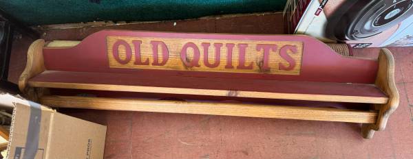 Old quilts wood wall shelf 1