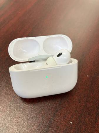 Apple Airpod Pro / earbud 1