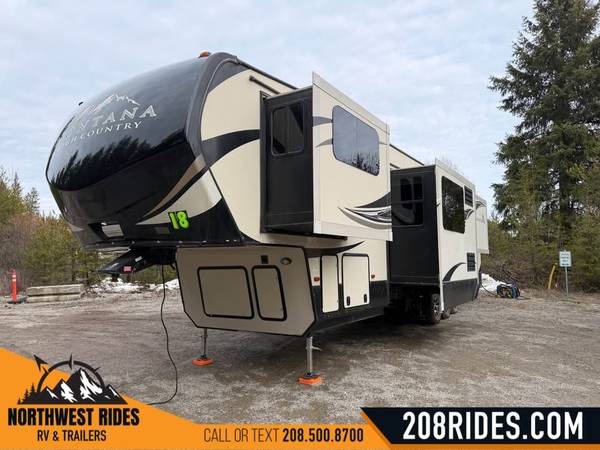 2018 Keystone Montana 380TH | Toy Hauler | Front Living 1