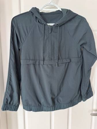 Varitey of Lululemon clothing size 2 or 4, $30 each 1