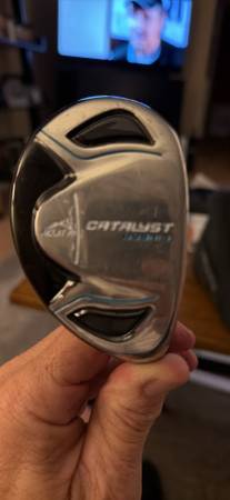Acuity Catalyst Hybrid Right Handed 1