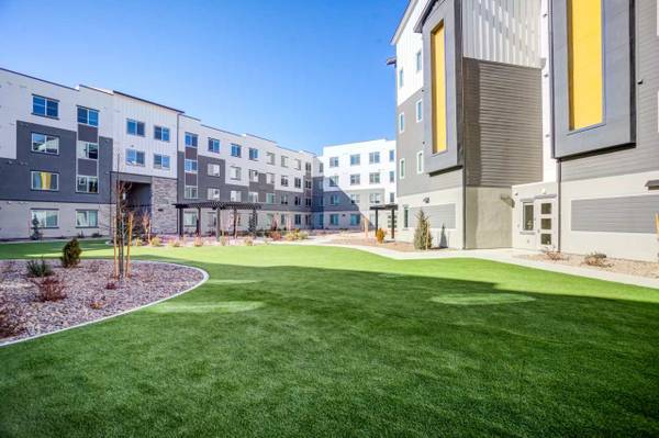 $1,243 / 1br - 1BD 1BA, Game Room, Microwave (2 Gary Hall Wy, Sparks, NV)63682219168513122