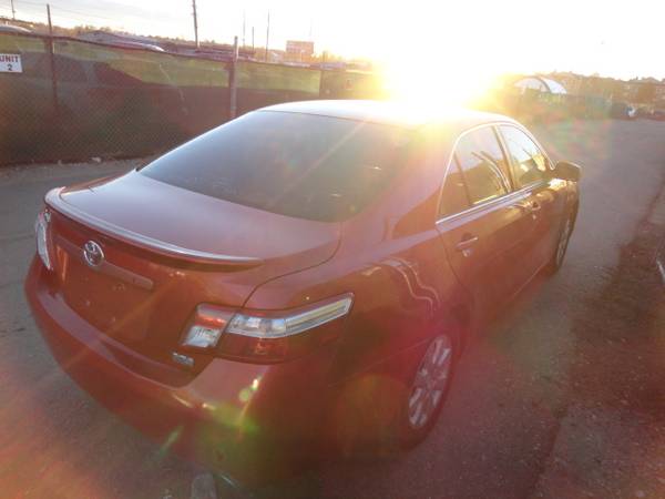 2007 Toyota Camry Hybrid LE 2.4L 175090 Miles Automatic FWD - $6,000 (Denver)63492611781377124