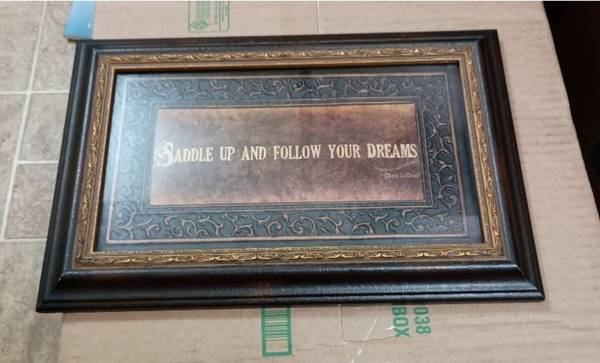 Western Style 'Follow your dreams' picture 1