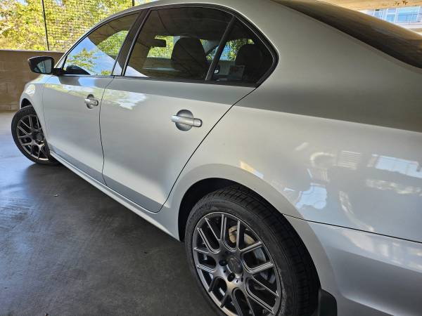 2012 VW Jetta, 4 cilindros, 113 mil millas, un solo dueño. - $4,999 (Oeste de LA)63436229394945123