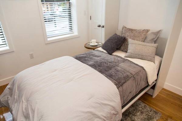 $1,650 / 9999ft2 - ****CHELSEA FULLY FURNISHED NEW STUDIO***** (Chelsea)63690755526787123
