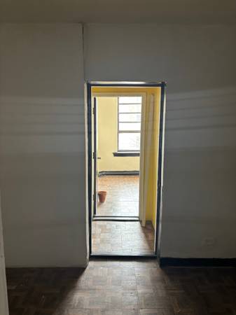 ARTIST /WORK SPACE many uses  $800&600 (4403 N Sheridan rd)63844235743491123