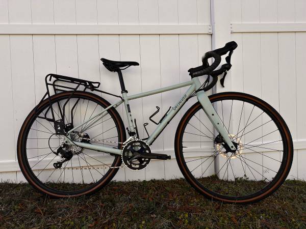 2017 Specialized Sequoia Elite with Shimano 105 components 1