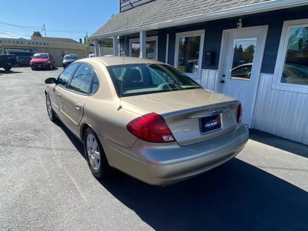 2000 Ford Taurus LX Sedán 4D - $3.995 (_Ford_ _Taurus_ _Sedán_)63442305929729122