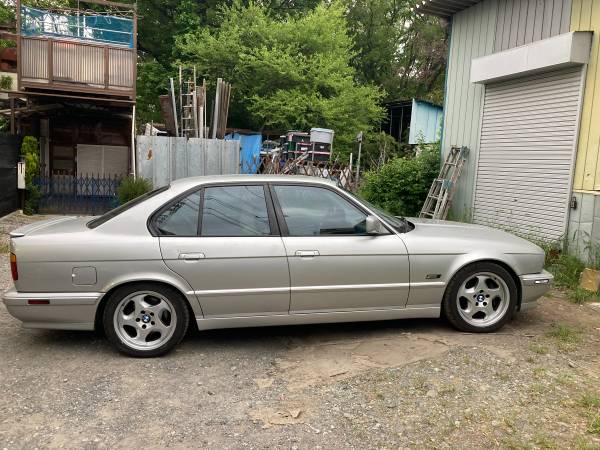 1992 BMW E34 M5 1