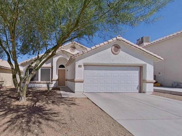 $1,200 / 3br - 1664ft2 - ¡Exactamente lo que tu familia está buscando! ¡Mudate hoy!!! (Las Vegas)63907028499074120