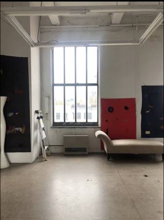 $1,000 / 650ft2 - Sunny work studio partially share in North Williamsburg/ Greenpoint (North Williamsburg)63661255556995120