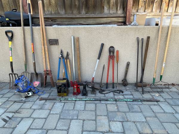 Clearing Out Tools. Sledge Hammer, Yard Tools, Tire Irons, Tarps, Jack 1