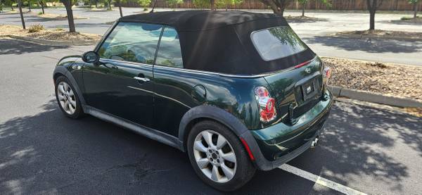 2006 Mini Cooper S Convertible 6 Speed 103k miles Supercharger - $4,600 (Golden)63612218004227122