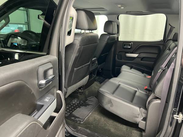 2016 Chevrolet Silverado 2500HD LTZ - Photo 9