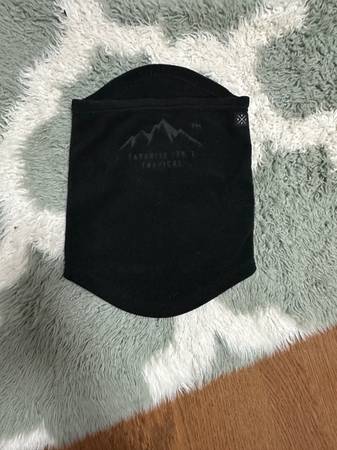 DopeSnow Tube Facemask 1