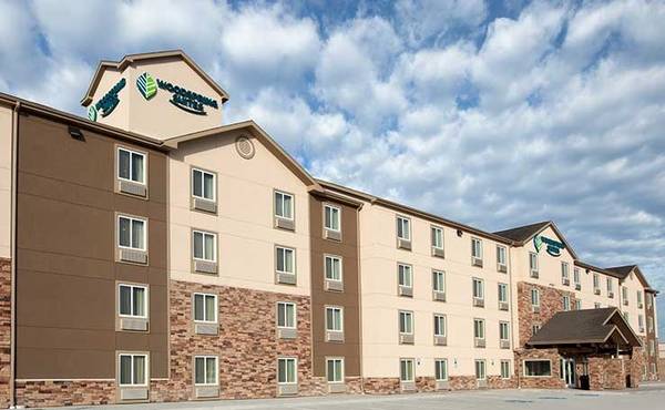 $369 / 1br - Weekly and Monthly Rates. No Lease, No Credit Check (4250 Mapleshade Ln, Plano, TX)63796578582401120