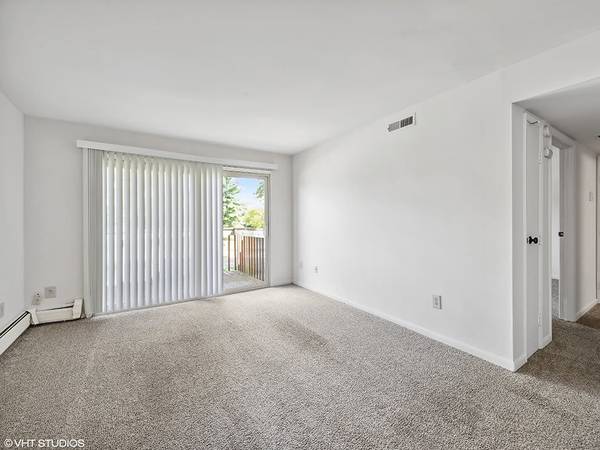 $1,119 / 2br - 830ft2 - Flex Rent Payments, Swimming Pool, 2/bd 1/ba (6615 Fountains Blvd, West Chester, OH)63685944151681123