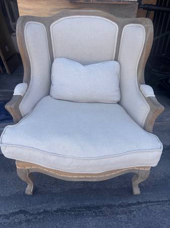 French accent chair gorgeous burlap back - $200 (dublin / pleasanton / livermore)63471479196035121