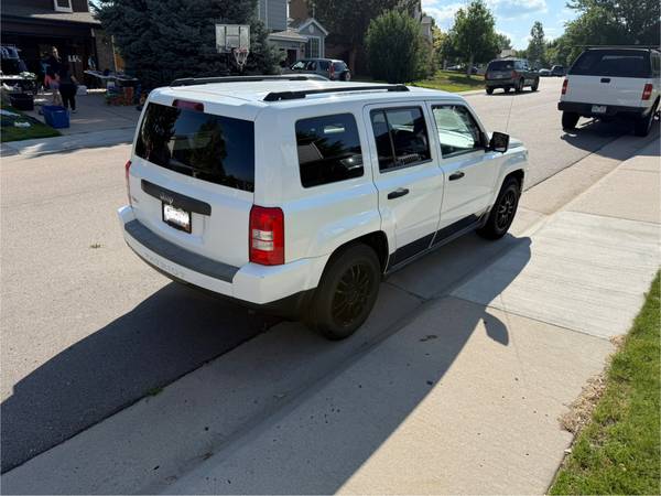 2009 jeep patriot - $3,500 (South aurora)63620004270083121